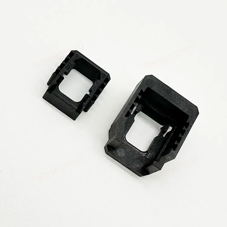 特诚科技PA66精密注塑件实拍 2